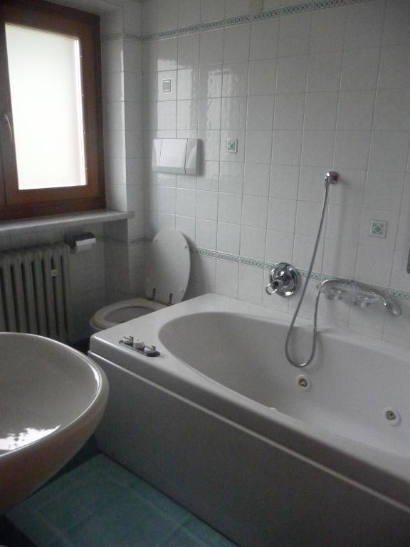 Garni Bonaria Aparthotel Corvara In Badia Eksteriør bilde