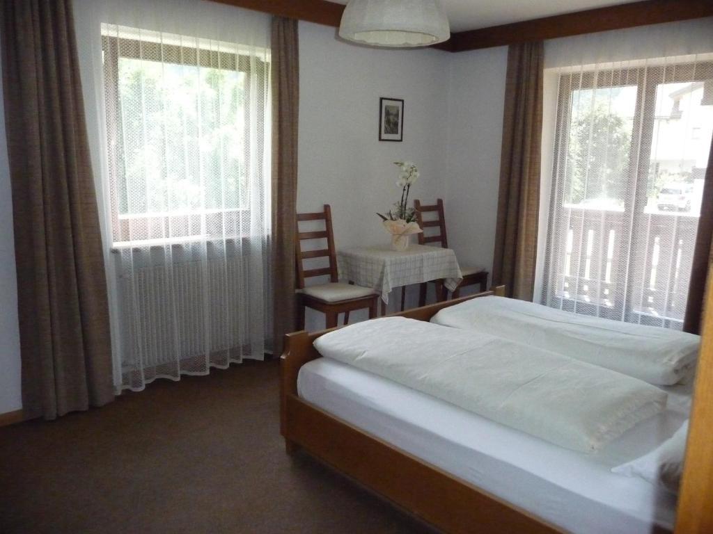 Garni Bonaria Aparthotel Corvara In Badia Eksteriør bilde