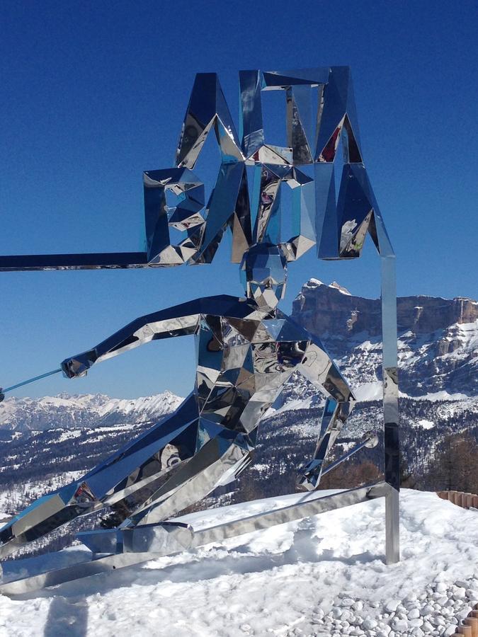 Garni Bonaria Aparthotel Corvara In Badia Eksteriør bilde